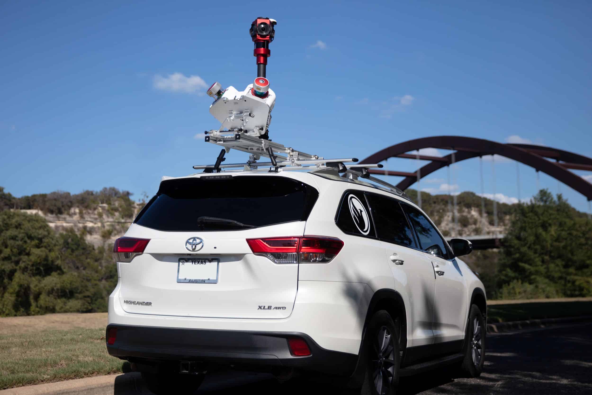 RMF2 Ranger Flex Dual Mobile System on Toyota Highlander